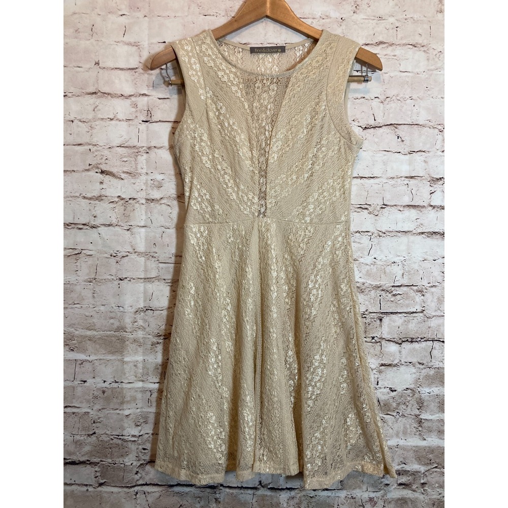 Finn & Clover‎ Dress Womens Medium Tan Beige All Over Lace A Line Coquette Boho